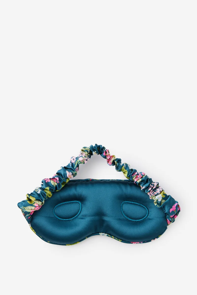 Typo Lash Contoured Eye Mask